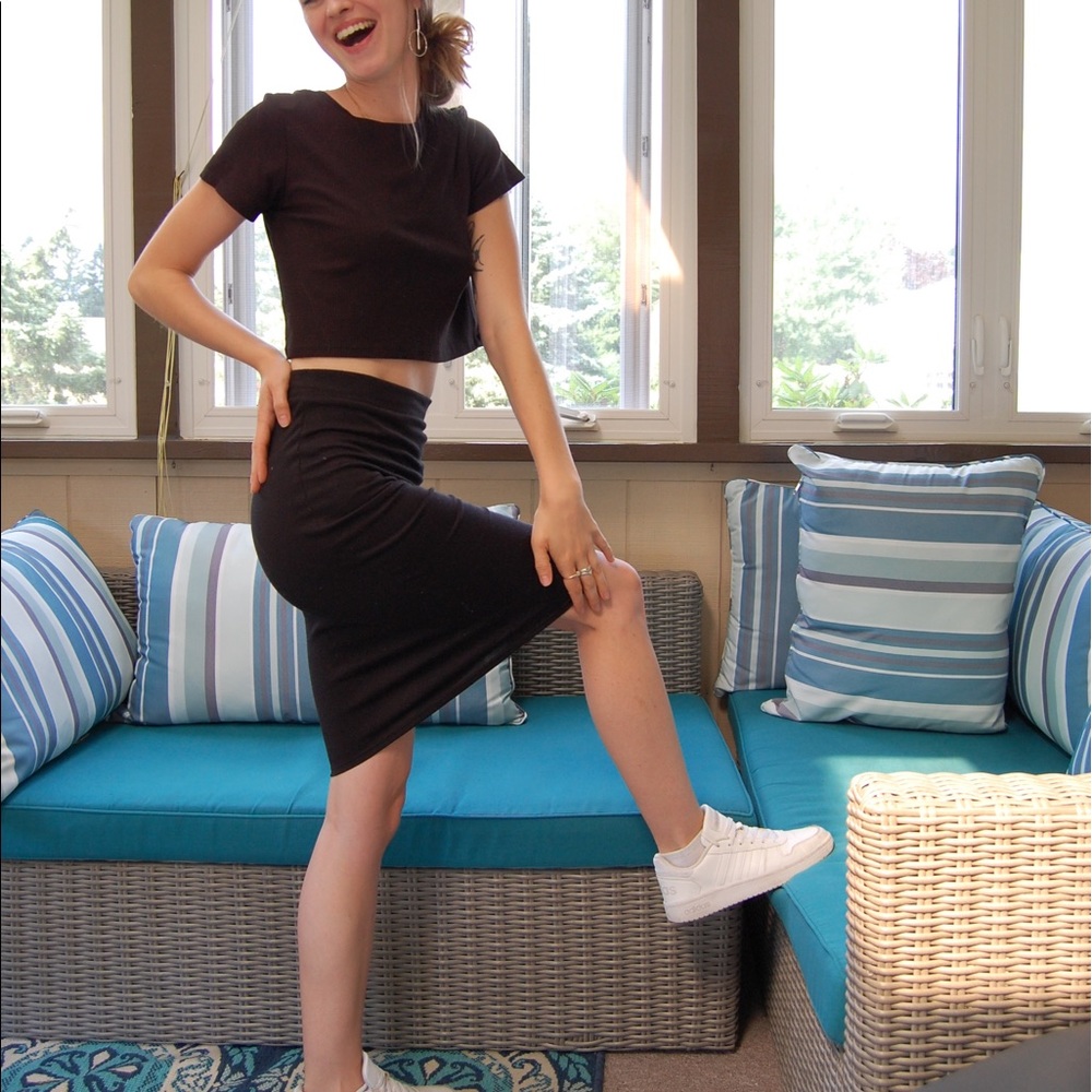 Beautiful & Versatile Black Skirt